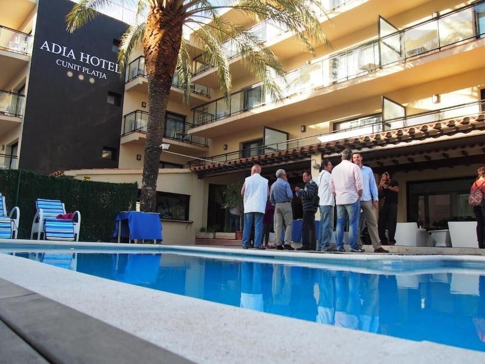 Adia Hotel Cunit Playa Exterior foto