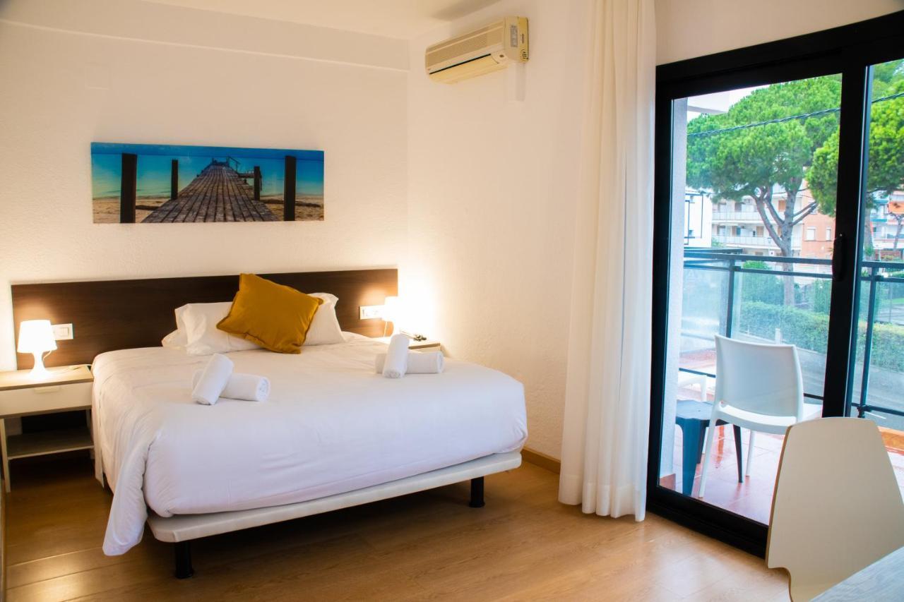Adia Hotel Cunit Playa Exterior foto
